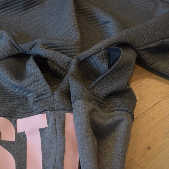 NIKE Just Do It Quilted oversized Crewneck Sweatshirt - Picture 4 of 9